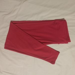 Raspberry Lularoe TC Leggings